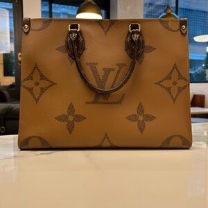 Louis Vuitton On The Go GM